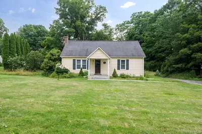 18 Highland Street, Millerton, NY 12546 - Photo 2