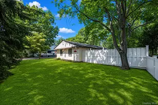 1011 Old Town Rd, Coram, NY 11727 - Photo 30