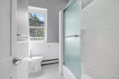 33 Central Drive #2, Port Washington, NY 11050 - Photo 10