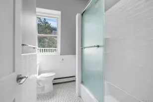 33 Central Dr, Port Washington, NY 11050 - Photo 10