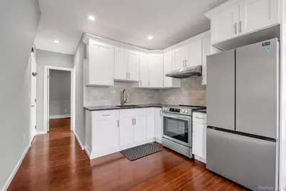 33 Central Drive #2, Port Washington, NY 11050 - Photo 6