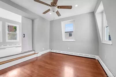 33 Central Drive #2, Port Washington, NY 11050 - Photo 4