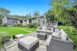 125 Hicks Ln, Great Neck, NY 11024 - Photo 34