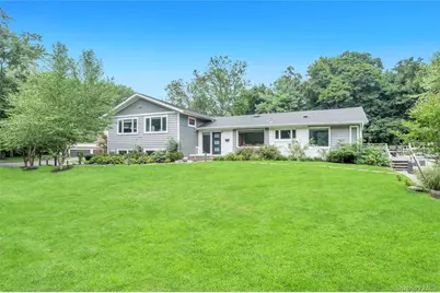 125 Hicks Lane, Great Neck, NY 11024 - Photo 1