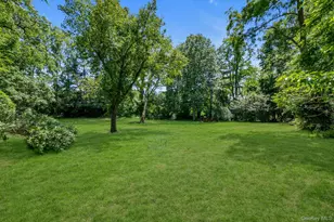 244 Store Hill Rd, Old Westbury, NY 11568 - Photo 32