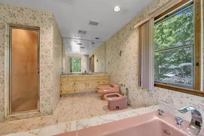 244 Store Hill Road, Old Westbury, NY 11568 - Photo 20