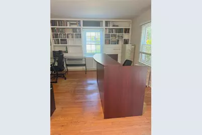 156 N Ocean Avenue, Patchogue, NY 11772 - Photo 10