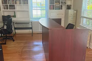 156 N Ocean Ave, Patchogue, NY 11772 - Photo 10