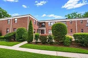 1205 E Broadway, Hewlett, NY 11557 - Photo 1