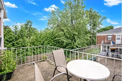 1205 E Broadway #F-24, Hewlett, NY 11557 - Photo 14