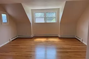 187 E 11th St, Huntington Station, NY 11746 - Photo 6