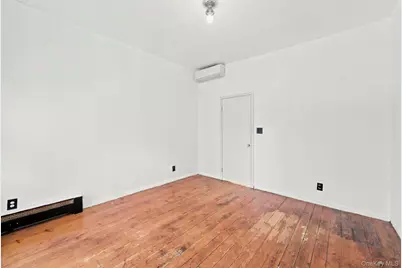 251 Graham Avenue, Brooklyn, NY 11206 - Photo 16