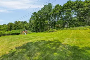 47 Scenic Dr, Poughkeepsie, NY 12603 - Photo 36