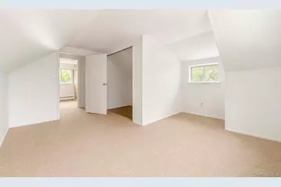 491 Smith Street, Central Islip, NY 11722 - Photo 22