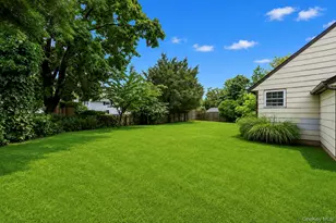 491 Smith St, Central Islip, NY 11722 - Photo 40