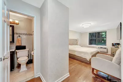 75-26 Bell Boulevard #LD, Oakland Gardens, NY 11364 - Photo 20