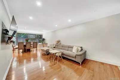 75-26 Bell Boulevard #LD, Oakland Gardens, NY 11364 - Photo 4