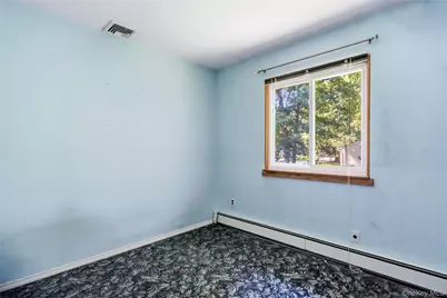 417 Winters Drive N, Mastic, NY 11950 - Photo 18