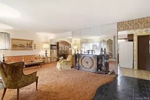 4 Smithtown Crescent, Smithtown, NY 11787 - Photo 8