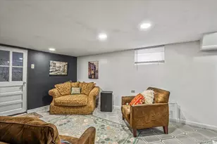 166-47 25th Ave, Whitestone, NY 11357 - Photo 18