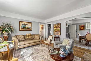166-47 25th Ave, Whitestone, NY 11357 - Photo 6