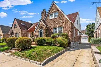 166-47 25th Avenue, Whitestone, NY 11357 - Photo 2