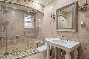 166-47 25th Ave, Whitestone, NY 11357 - Photo 14