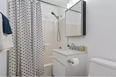 355 Old Tarrytown Road #107, White Plains, NY 10603 - Photo 12