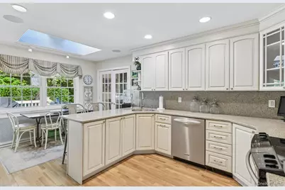 24 Vanad Drive, East Hills, NY 11576 - Photo 10
