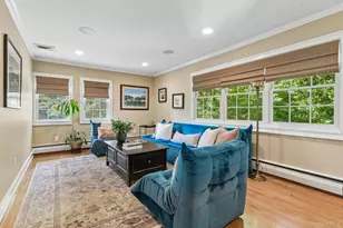 24 Vanad Dr, East Hills, NY 11576 - Photo 12