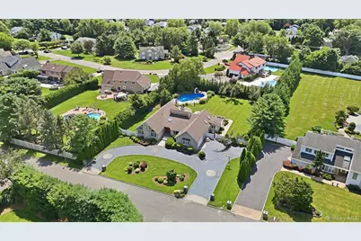 14 Paddock Drive, Northport, NY 11768 - Photo 24