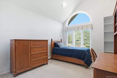 14 Paddock Drive, Northport, NY 11768 - Photo 12