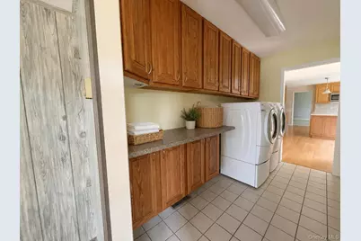 37 Hagan Drive, Poughkeepsie, NY 12603 - Photo 10