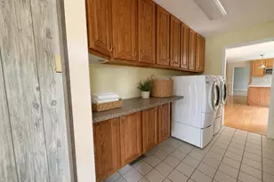 37 Hagan Dr, Poughkeepsie, NY 12603 - Photo 10