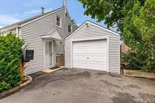 53 12th St, Carle Place, NY 11514 - Photo 22