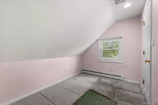 53 12th St, Carle Place, NY 11514 - Photo 16