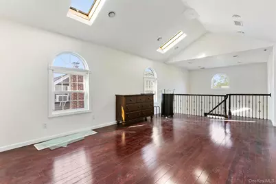 316 Maplegrove Avenue, Uniondale, NY 11553 - Photo 10