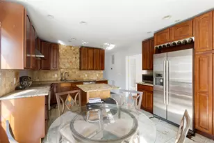 316 Maplegrove Ave, Uniondale, NY 11553 - Photo 4