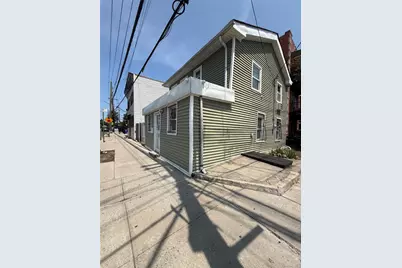 801 E 215th Street, Bronx, NY 10467 - Photo 2