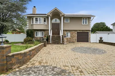235 Eastwood Avenue, Deer Park, NY 11729 - Photo 2