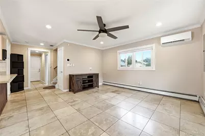 235 Eastwood Avenue, Deer Park, NY 11729 - Photo 20
