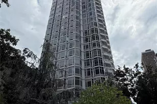 200 E 32nd St, New York, NY 10016 - Photo 2
