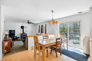 32 Prince Rd, Rocky Point, NY 11778 - Photo 8