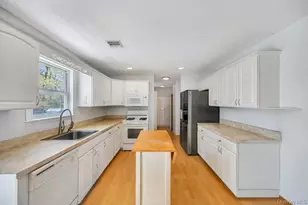32 Prince Rd, Rocky Point, NY 11778 - Photo 10