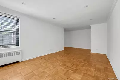 90-09 Northern Blvd #102, Jackson Heights, NY 11370 - Photo 6