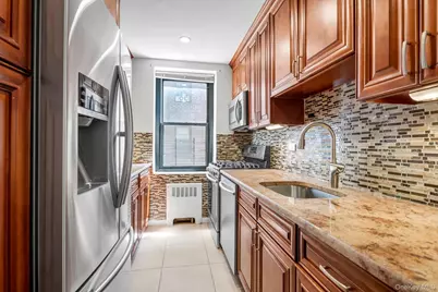 90-09 Northern Blvd #102, Jackson Heights, NY 11370 - Photo 8