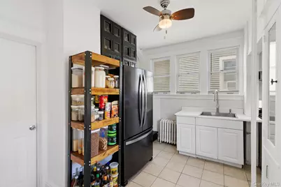 102 Prospect Street, Newburgh, NY 12550 - Photo 10