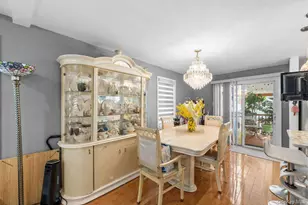 94-46 214th Pl, Queens Village, NY 11428 - Photo 6