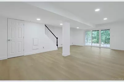 100 Brook Hills Circle #28B, White Plains, NY 10605 - Photo 20