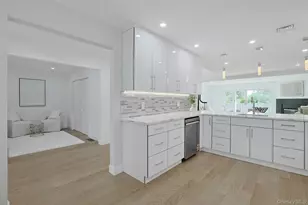 100 Brook Hills Cir, White Plains, NY 10605 - Photo 2